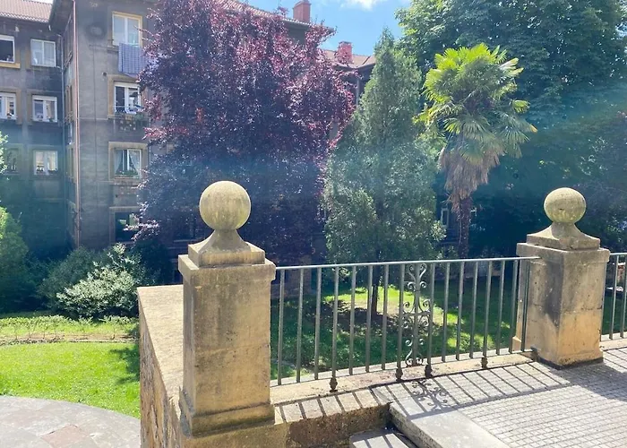 Nenuca Ii, El Paraiso En Oviédo